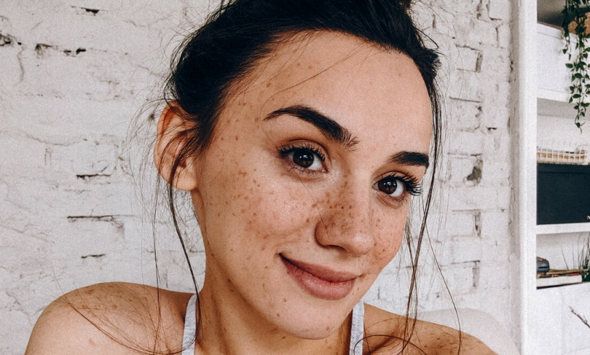 freckles with makeup